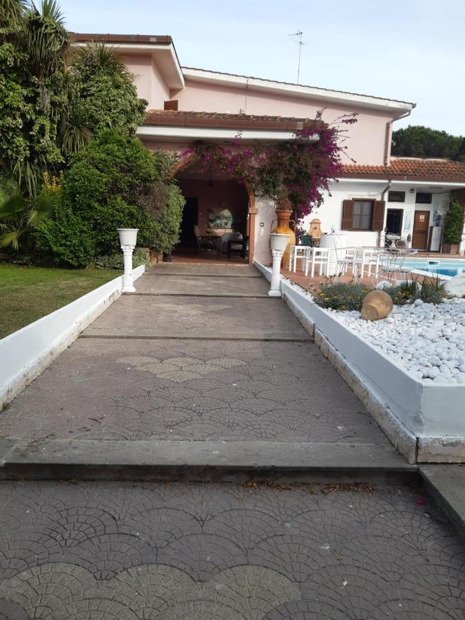 B&B Villa Giovanni Casal Palocco Exterior foto